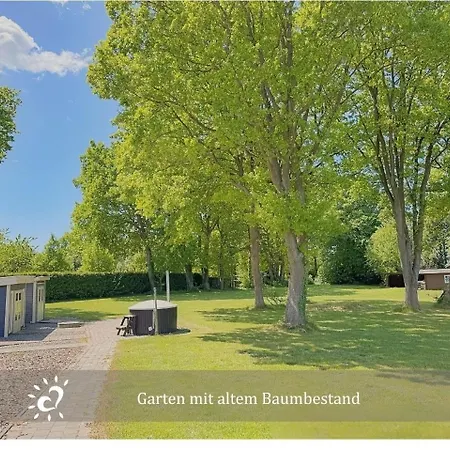 Nordprinz Mit Sauna Und Whirlpool Holiday home Geestland
